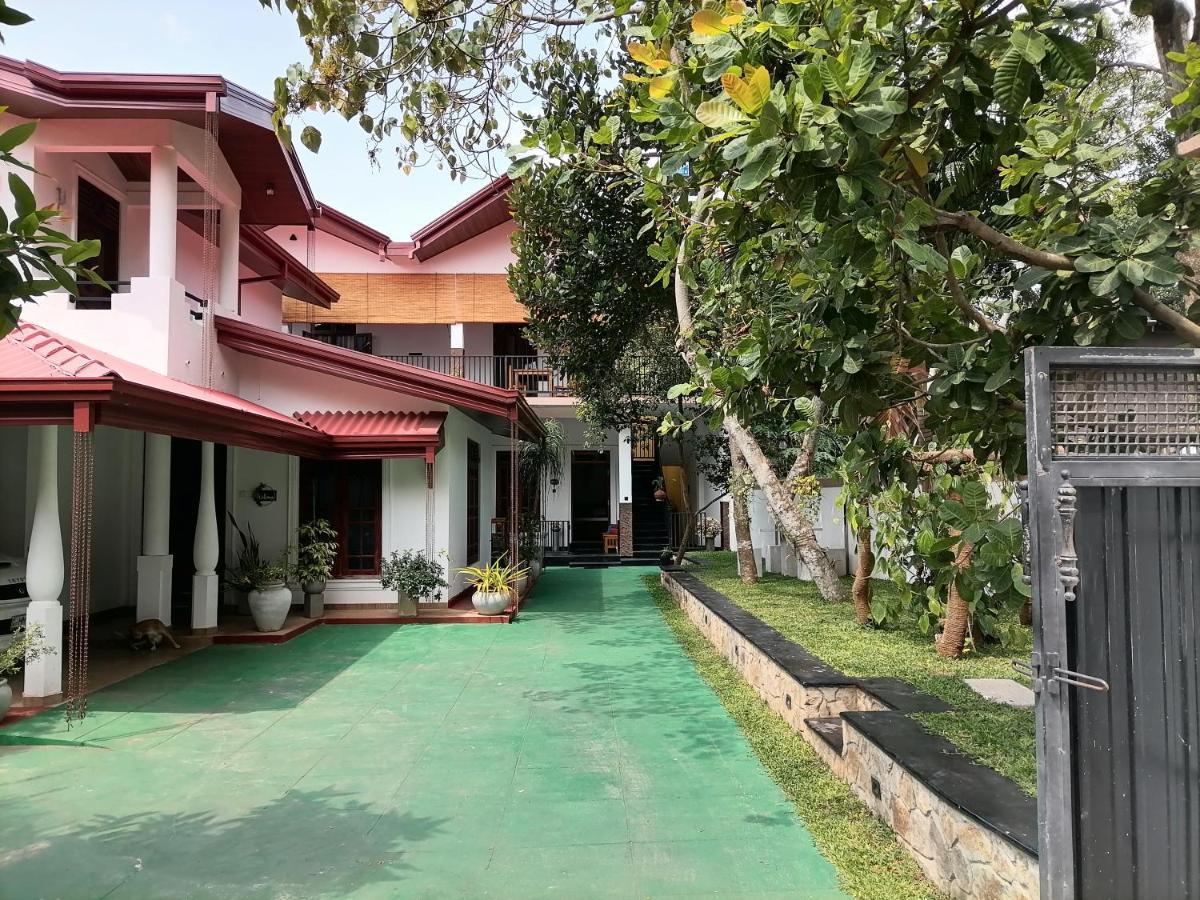 Ceylonima Home Stay Anuradhapura Exterior foto