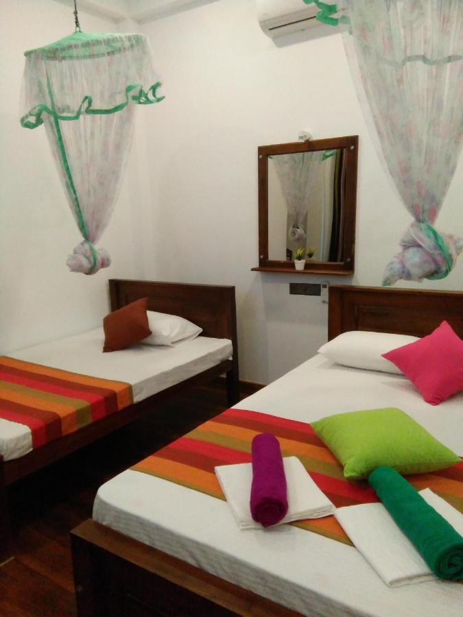 Ceylonima Home Stay Anuradhapura Exterior foto